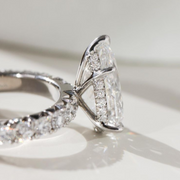 Elegant Pear Shaped Moissanite Wedding Ring